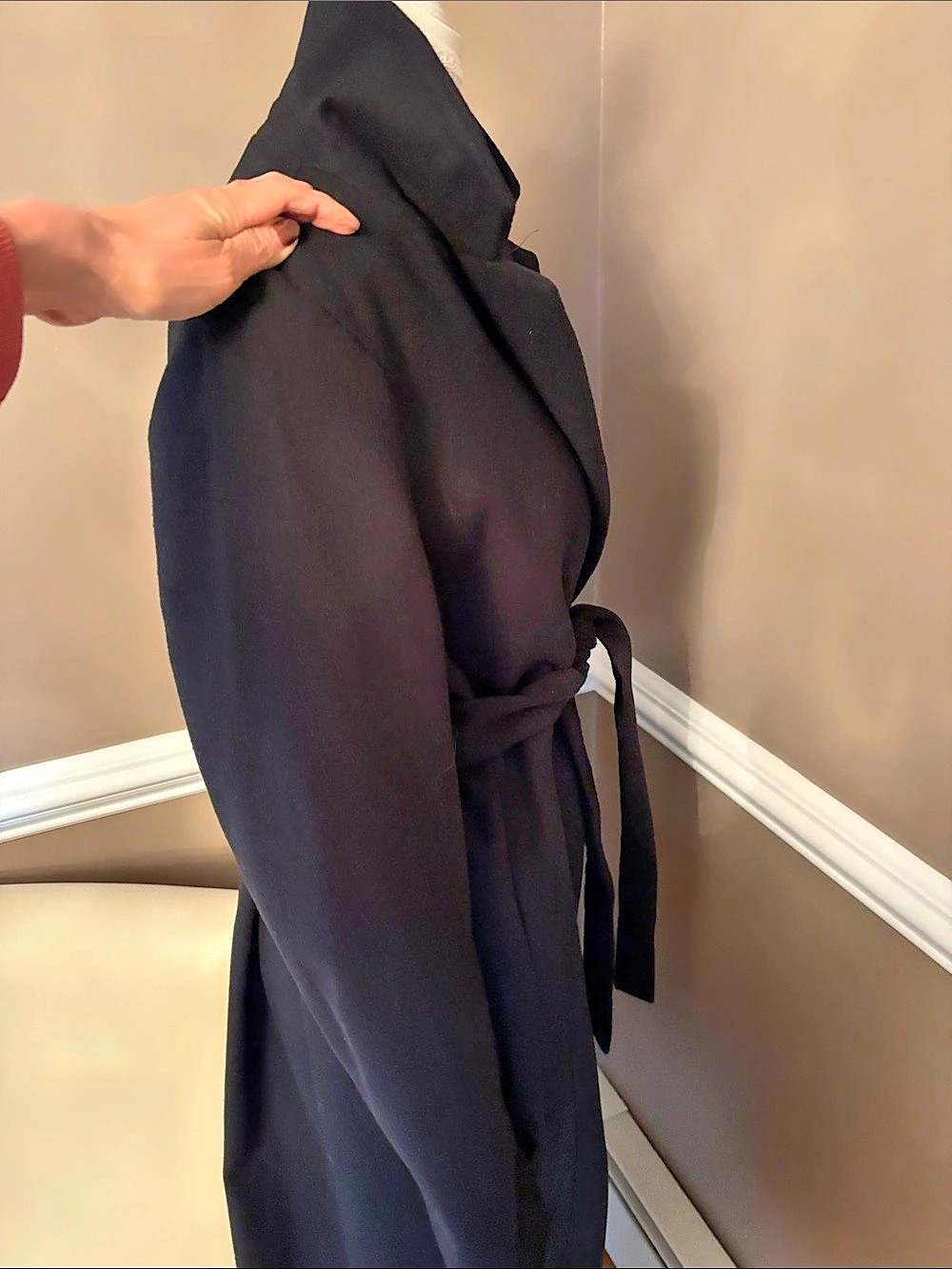 H&M Wrap Trench Coat in Black Size S. Chest is 18 inches across. Length 37in - Picture 6 of 10